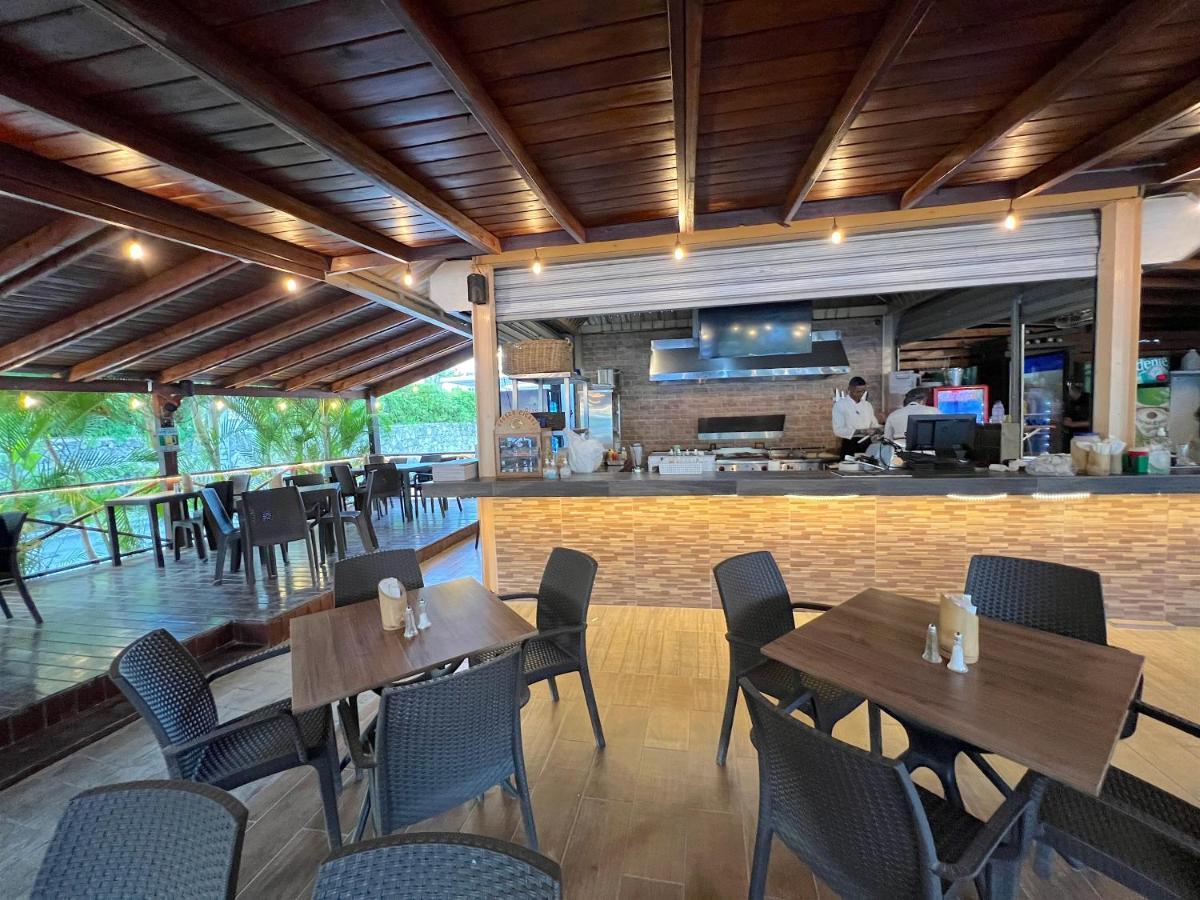 Deluxe Villas Bavaro Beach & Spa - Best Price For Long Term Vacation Rental ปุนตากานา ภายนอก รูปภาพ